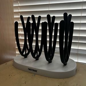 Twist Shake Bottle Drying Rack